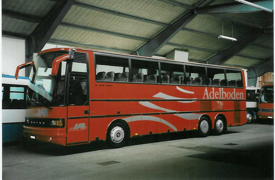 (046'828) - AFA Adelboden - Nr. 23/BE 26'773 - Setra (ex Flck, Brienz) am 27. Mai 2001 im Autobahnhof Adelboden