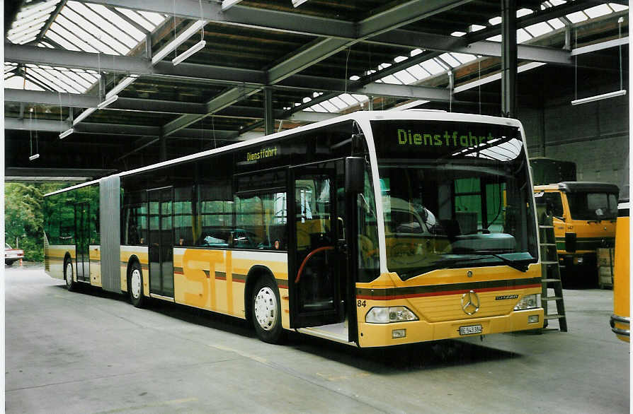 (046'903) - STI Thun - Nr. 84/BE 543'384 - Mercedes am 31. Mai 2001 in Thun, Garage