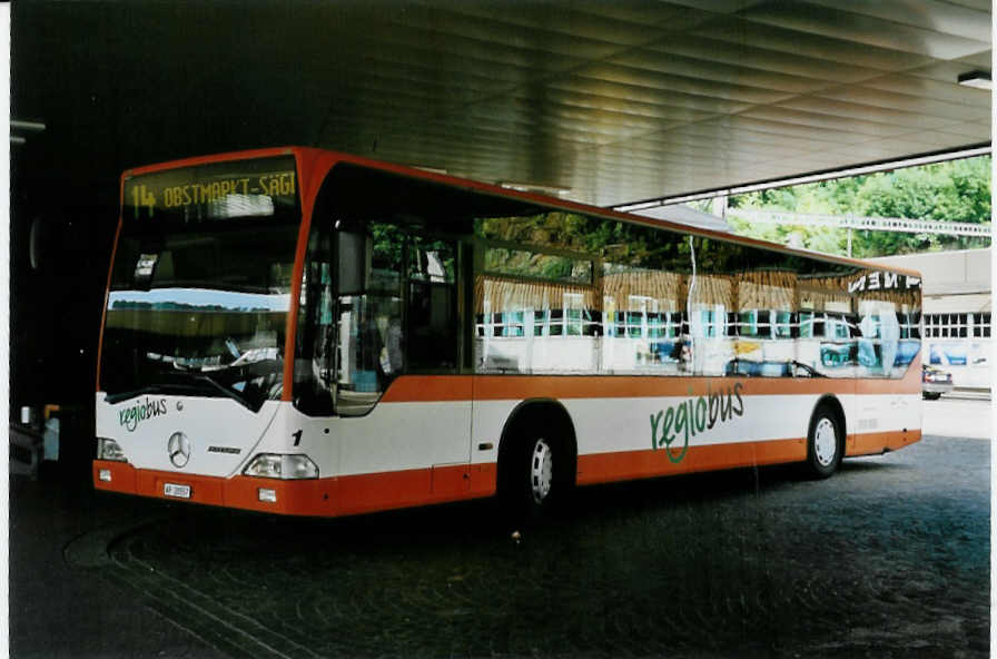 (048'326) - VBH Herisau - Nr. 1/AR 20'557 - Mercedes am 17. Juli 2001 beim Bahnhof Herisau