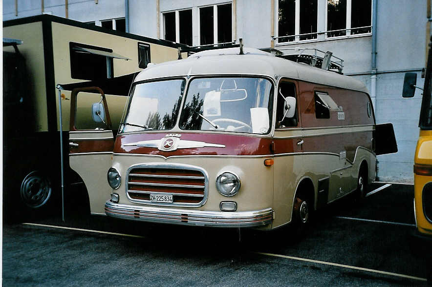 (049'205) - Marques, Alten - ZH 225'834 - Setra am 18. August 2001 in Burgdorf, AMP