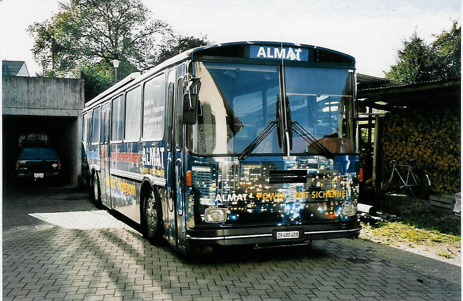 (050'128) - ALMAT, Tagelswangen - ZH 480'488 - Saurer/Hess (ex P 26'516) am 14. Oktober 2001 in Tagelswangen, Belhalde