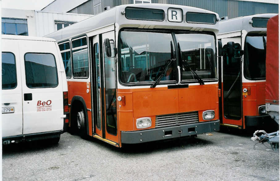 (050'603) - TPG Genve - Nr. 173 - Volvo/R&J am 17. November 2001 in Biel, BTR (Teilaufnahme)