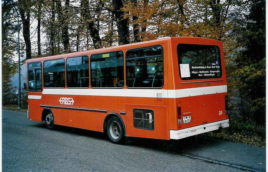 (050'709) - RBS Worblaufen - Nr. 24/BE 436'924 - NAW/Hess am 18. November 2001 in Worblaufen, Garage