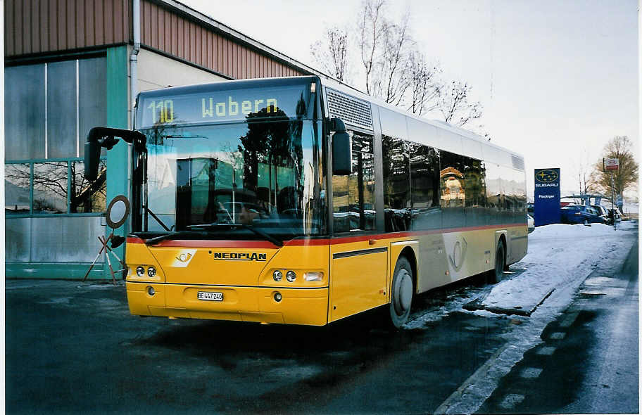 (051'603) - Engeloch, Riggisberg - Nr. 9/BE 447'240 - Neoplan am 13. Januar 2002 in Riggisberg, Garage