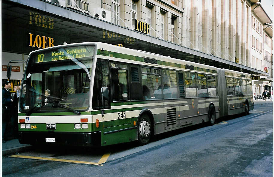 (051'824) - SVB Bern - Nr. 244/BE 518'244 - Van Hool am 4. Februar 2002 beim Bahnhof Bern