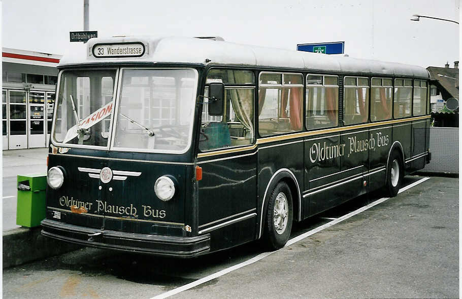 (053'417) - Reusser, Steffisburg - FBW/FHS (ex Berger, Chur; ex BVB Basel Nr. 25) am 19. Mai 2002 in Steffisburg, Restaurant Bren