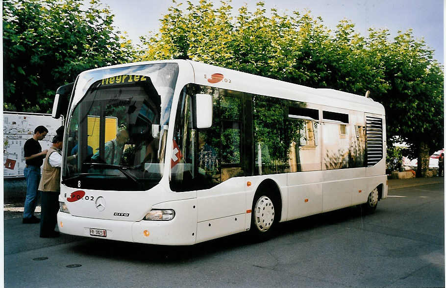 (055'329) - Expo.02, Biel - Nr. 8/FR 1823 - Mercedes am 5. August 2002 in Murten, Expo.02