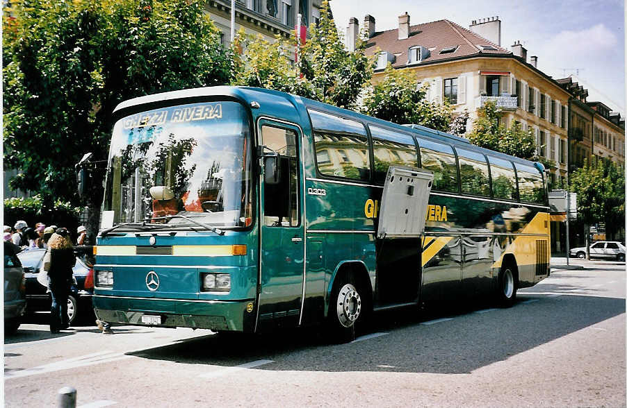 (055'501) - Ghezzi, Rivera - Nr. 12/TI 3342 - Mercedes am 25. August 2002 in Neuchtel, Expo.02