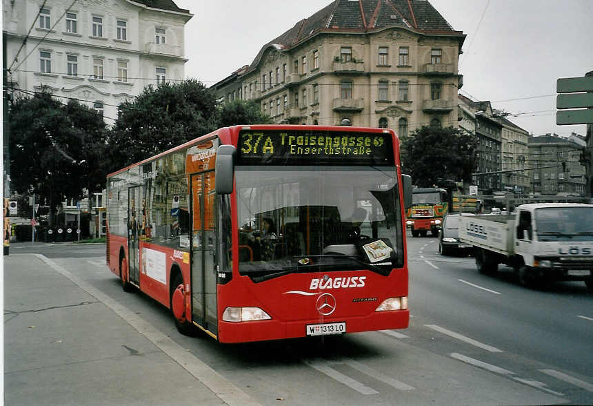 (056'824) - Blaguss, Wien - Nr. 9016/W 1313 LO - Mercedes am 10. Oktober 2002 in Wien, Spittelau