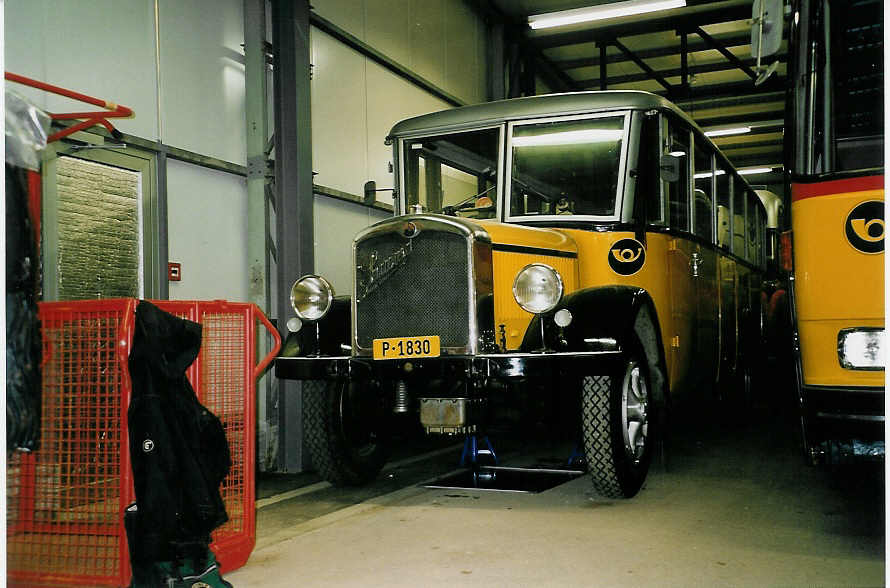 (057'114) - PTT-Regie - P 1830 - Saurer/Eggli am 26. Oktober 2002 in Schwarzenburg, Aussenlager Museum fr Kommunikation