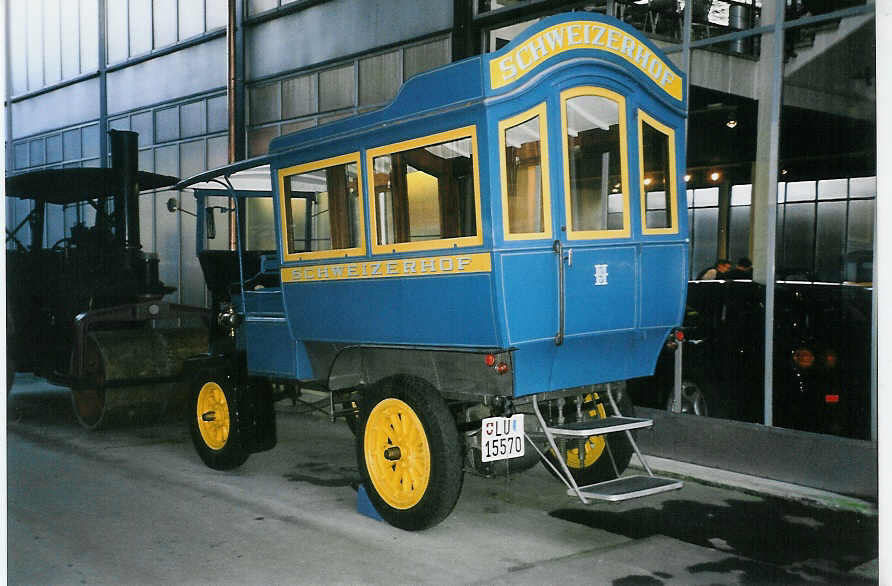 (058'114) - Schweizerhof, Luzern - LU 15'570 - Tribelhorn am 30. Dezember 2002 in Luzern, Verkehrshaus