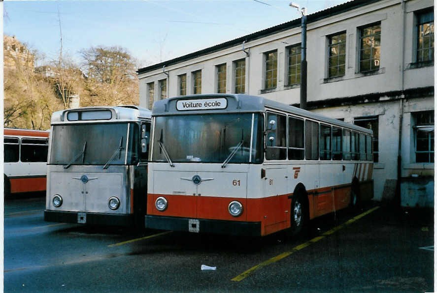 (058'307) - TPG Genve - Nr. 61 - Saurer/Hess (ex Nr. 450) am 1. Januar 2003 in Genve, Dpt