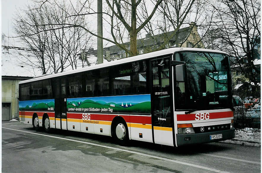 (058'811) - Aus Deutschland: SBG Freiburg - FR-JS 873 - Setra am 20. Februar 2003 in Schaffhausen, Bushof