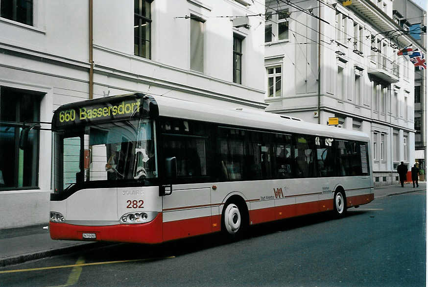 (058'910) - WV Winterthur - Nr. 282/ZH 719'282 - Solaris am 20. Februar 2003 beim Hauptbahnhof Winterthur