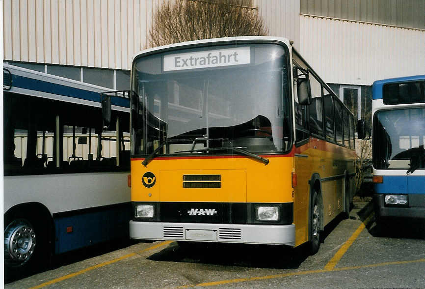 (059'027) - Bumann, Ausserberg - Nr. 6 - NAW/Lauber am 22. Februar 2003 in Biel, Rattinbus