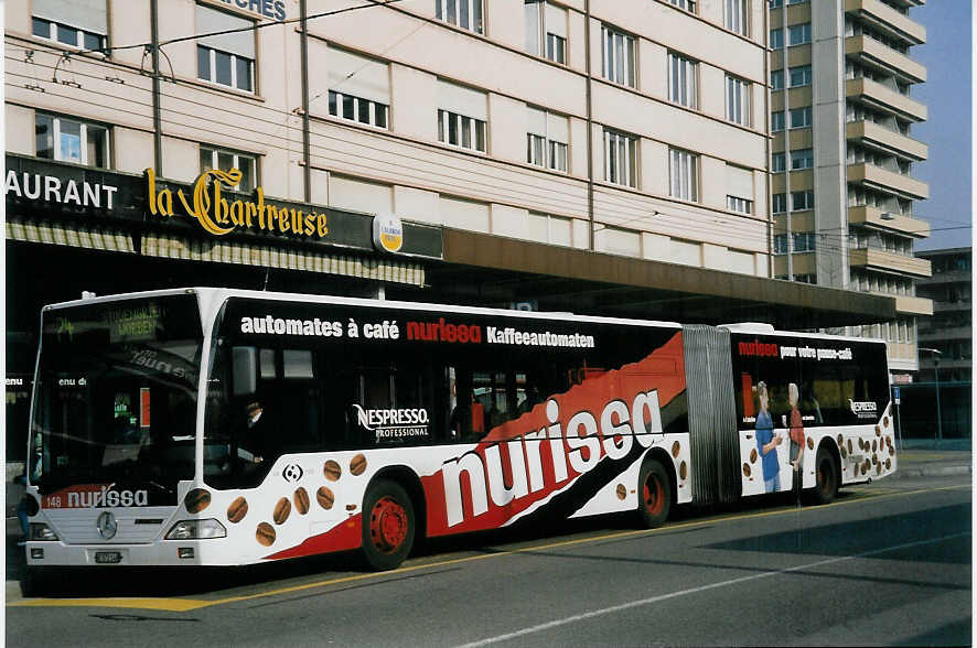 (059'031) - VB Biel - Nr. 148/BE 572'148 - Mercedes am 22. Februar 2003 beim Bahnhof Biel