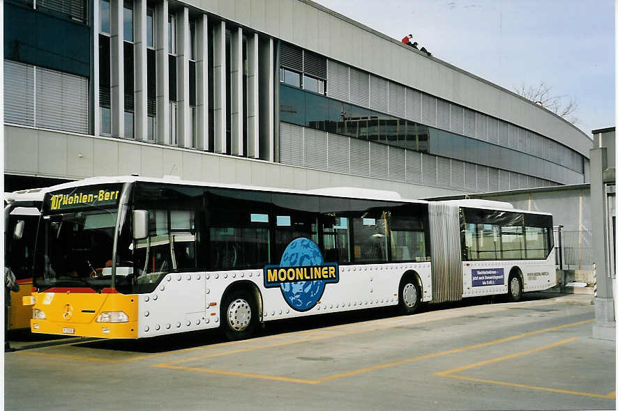 (059'108) - PTT-Regie - P 27'009 - Mercedes am 1. Mrz 2003 in Bern, Postautostation