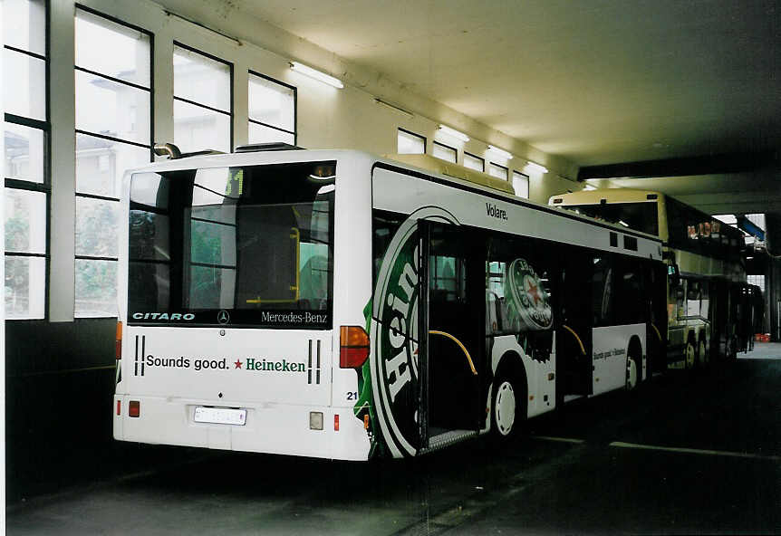 (060'319) - FART Locarno - Nr. 21/TI 310'421 - Mercedes am 26. Mai 2003 in Locarno, Deposito