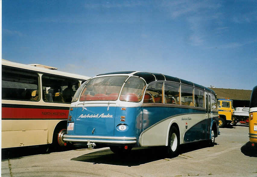 (060'737) - Aus Deutschland: Radlmeier, Ergoldsbach - LA-06'300 - Saurer/R&J (ex Schmid, Dllikon; ex Libero Bau, Fehraltdorf; ex Privat; ex Altherr, Nesslau; ex AWA Amden Nr. 8) am 21. Juni 2003 in Hinwil, AMP