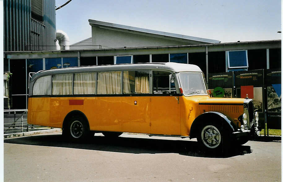 (061'512) - Maurer, Bretswil - ZH 46'677 - Berna/Seitz (ex P 22'007) am 13. Juli 2003 in Luzern, Verkehrshaus