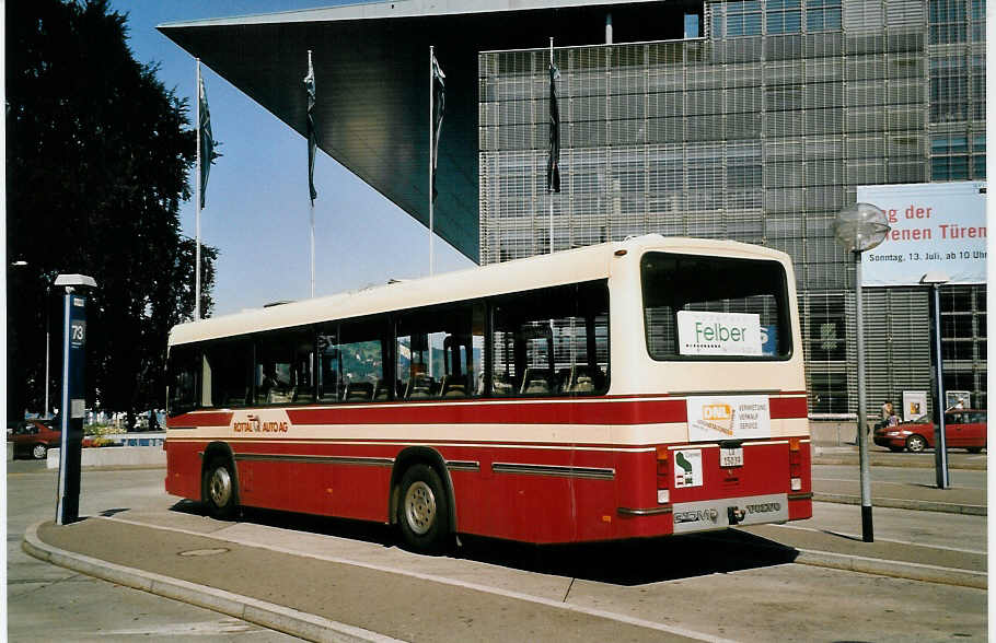 (061'529) - ARAG Ruswil - Nr. 5/LU 15'039 - Volvo/Lauber am 13. Juli 2003 beim Bahnhof Luzern