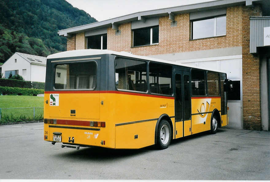 (062'027) - AAGU Altdorf - Nr. 36/UR 9040 - MAN/Lauber (ex Gasser, Isenthal) am 28. Juli 2003 in Altdorf, Garage