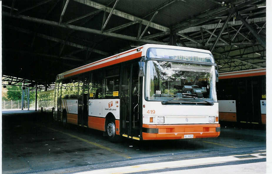 (062'415) - TPG Genve - Nr. 419/GE 96'829 - Renault am 4. August 2003 in Genve, Dpt