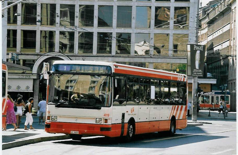 (062'428) - TPG Genve - Nr. 419/GE 96'829 - Renault am 4. August 2003 in Genve, Bel-Air