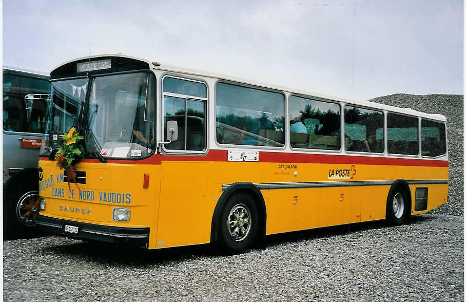 (062'916) - Montandon, Peseux - NE 112'112 - Saurer/Hess (ex P 25'631) am 30. August 2003 in Niederbipp, Saurertreffen