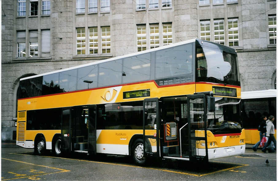 (063'801) - PostAuto St. Gallen-Appenzell - AR 14'841 - Neoplan (ex P 27'019) am 9. Oktober 2003 beim Bahnhof St. Gallen