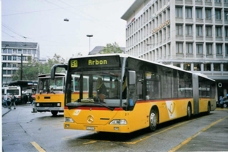 (063'823) - Cars Alpin Neff, Arbon - Nr. 2/TG 27'701 - Mercedes am 9. Oktober 2003 beim Bahnhof St. Gallen