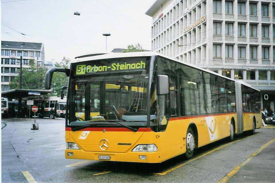 (063'901) - Cars Alpin Neff, Arbon - Nr. 10/TG 121'045 - Mercedes am 9. Oktober 2003 beim Bahnhof St. Gallen