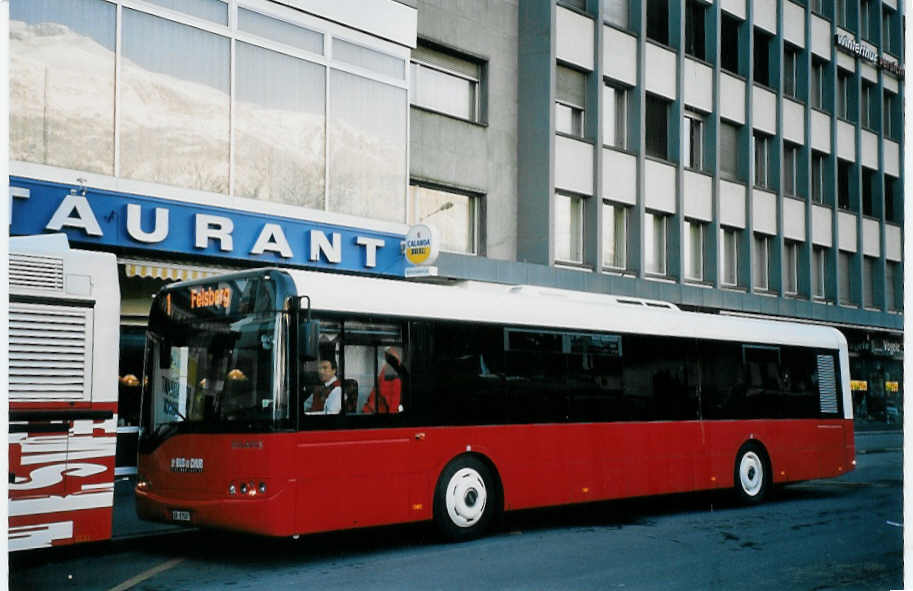 (065'006) - SBC Chur - Nr. 7/GR 97'507 - Solaris am 1. Januar 2004 beim Bahnhof Chur