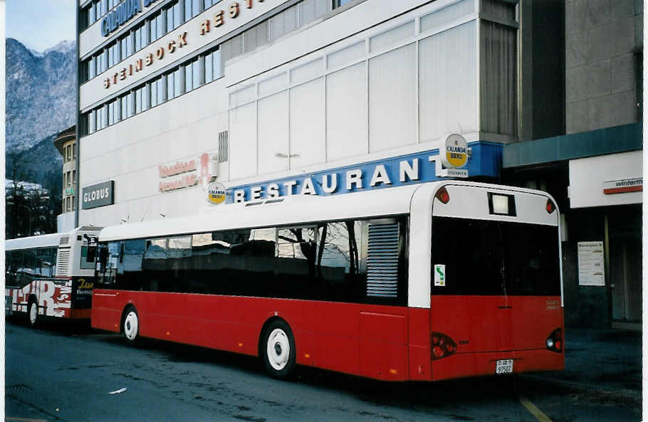 (065'007) - SBC Chur - Nr. 7/GR 97'507 - Solaris am 1. Januar 2004 beim Bahnhof Chur