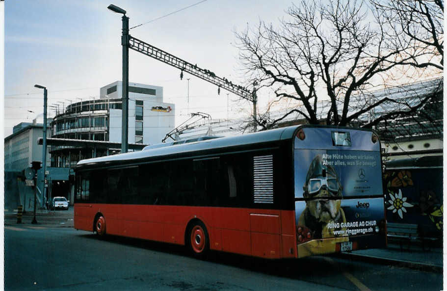 (065'010) - SBC Chur - Nr. 6/GR 97'506 - Solaris am 1. Januar 2004 beim Bahnhof Chur