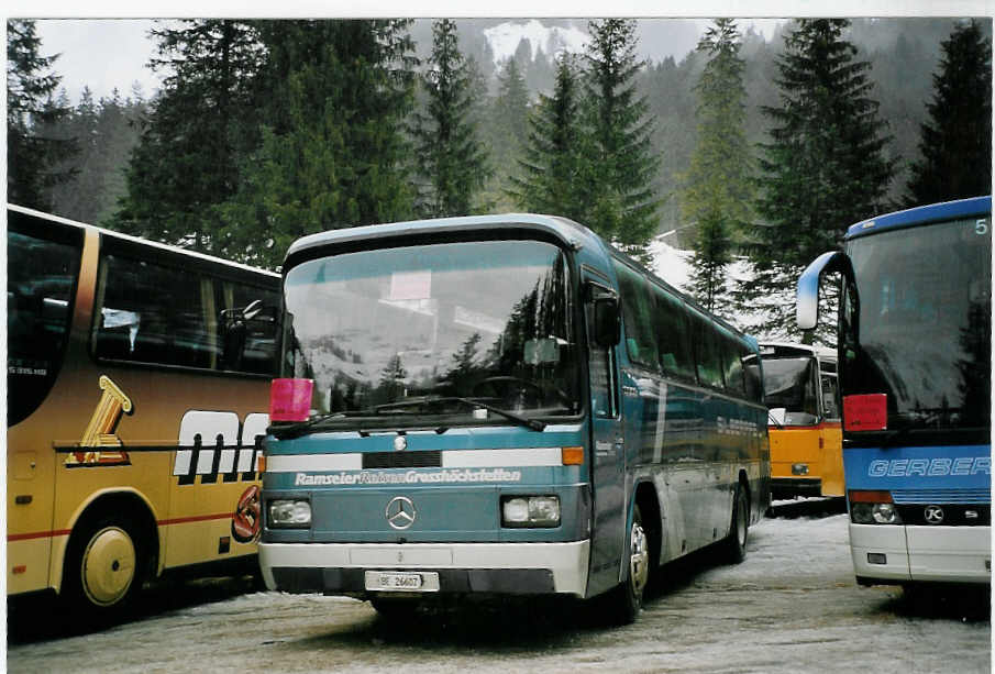 (065'331) - Ramseier, Grosshchstetten - Nr. 4/BE 26'607 - Mercedes am 7. Februar 2004 in Adelboden, Unter dem Birg