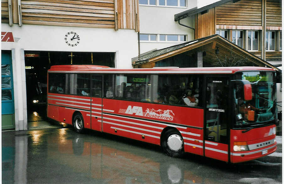 (065'421) - AFA Adelboden - Nr. 6/BE 26'706 - Setra am 7. Februar 2004 beim Autobahnhof Adelboden