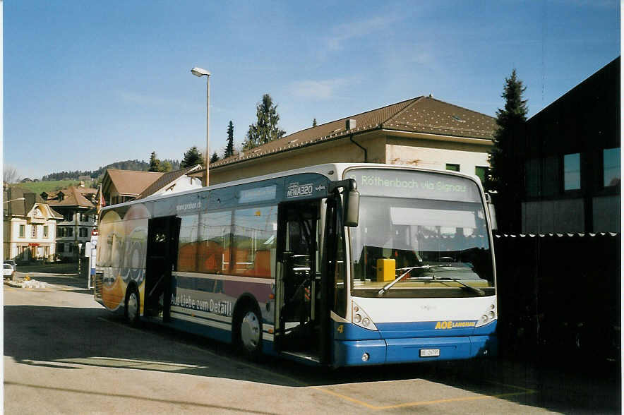 (066'907) - AOE Langnau - Nr. 4/BE 26'795 - Van Hool am 22. April 2004 beim Bahnhof Langnau