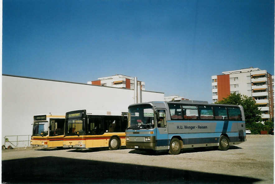 (068'204) - Wenger, Fahrni - BE 449'450 - Mercedes (ex Famo, Sderen) am 7. Juni 2004 in Thun, Garage STI