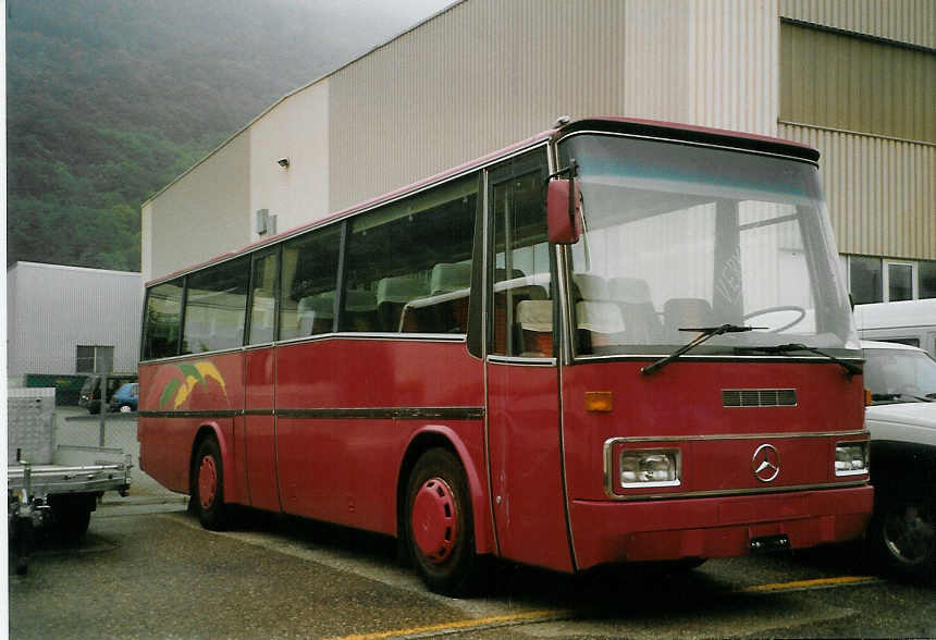 (068'928) - Rattin, Schaffhausen - Mercedes am 7. Juli 2004 in Biel, Rattinbus