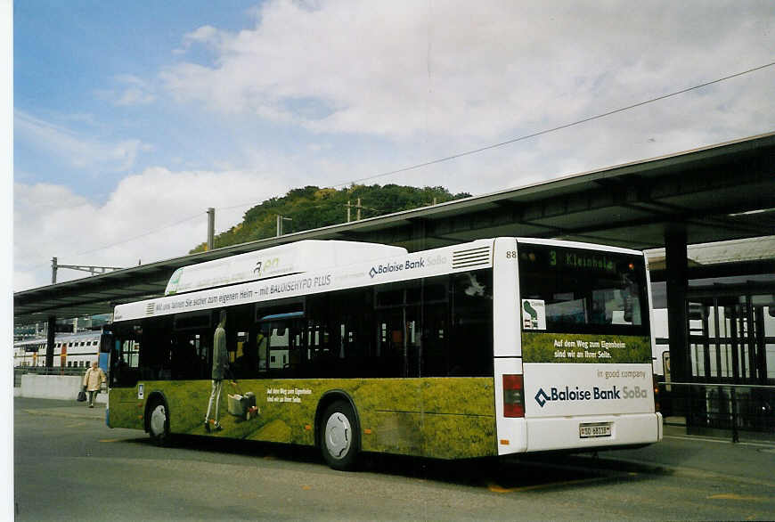 (069'316) - BOGG Wangen b.O. - Nr. 88/SO 68'118 - MAN am 10. Juli 2004 beim Bahnhof Olten