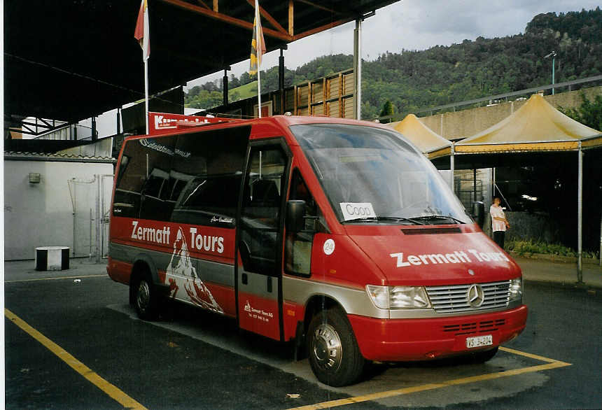 (070'403) - BVZ Brig - Nr. 24/VS 34'204 - Mercedes/Auwrter (ex Nr. 4) am 25. August 2004 in Thun, Grabengut