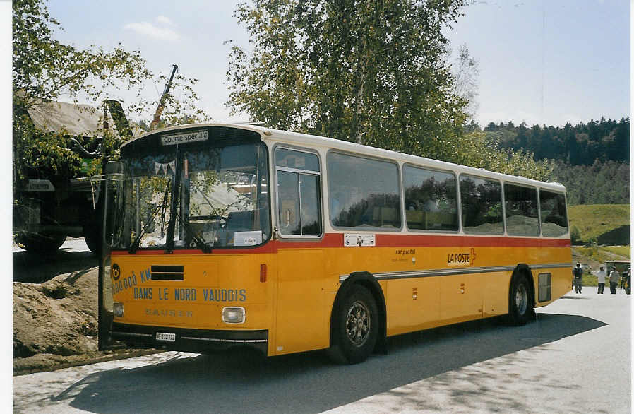 (070'413) - Montandon, Peseux - NE 112'112 - Saurer/Hess (ex P 25'631) am 28. August 2004 in Niederbipp, Saurertreffen