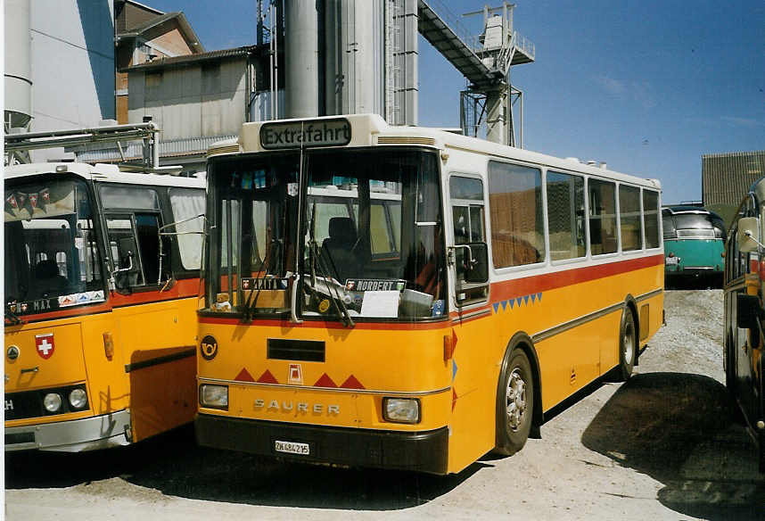 (070'421) - Toldo, Zrich - ZH 484'215 - Saurer/R&J (ex Peter, Pfaffnau) am 28. August 2004 in Niederbipp, Saurertreffen