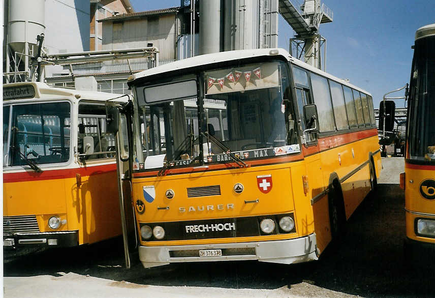 (070'423) - Schmid, Dietikon - ZH 376'378 - Saurer/FHS (ex Schmid, Buchs; ex Richter, Winterthur; ex Schaub, Arisdorf) am 28. August 2004 in Niederbipp, Saurertreffen