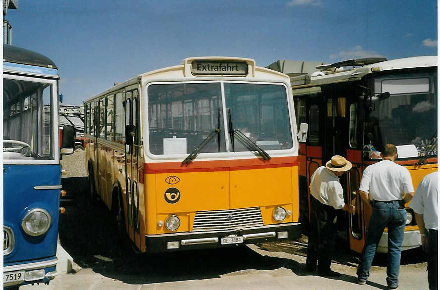 (070'524) - Mauerhofer, Worb - Nr. 3/BE 3884 - Saurer/Tscher (ex Erni, Schupfart Nr. 3; ex P 24'636) am 28. August 2004 in Niederbipp, Saurertreffen