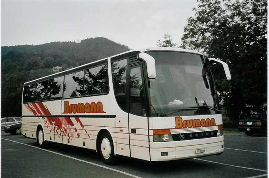 (070'723) - Brumann, Oberlunkhofen - SO 96'585 - Setra am 10. September 2004 in Thun, Seestrasse