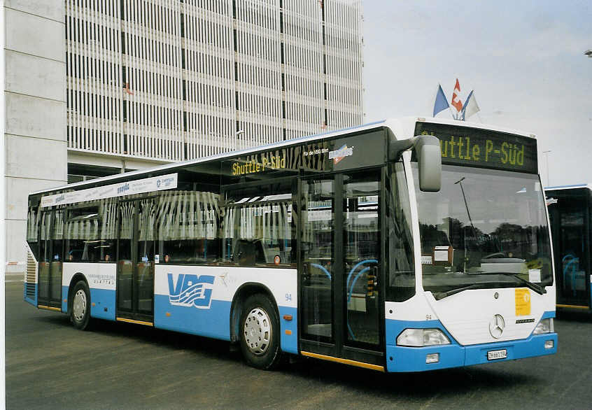 (070'805) - Welti-Furrer, Zrich - Nr. 94/ZH 661'194 - Mercedes am 11. September 2004 in Zrich, Flughafen