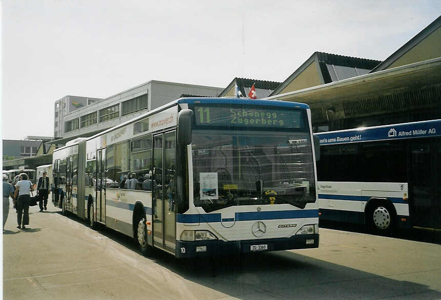 (070'817) - ZVB Zug - Nr. 10/ZG 3360 - Mercedes am 11. September 2004 in Zug, Garage