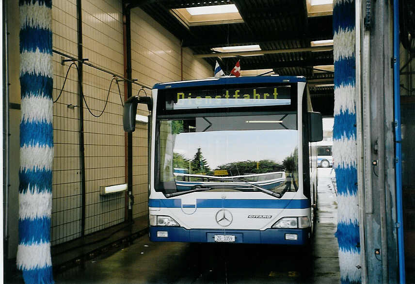 (070'834) - ZVB Zug - Nr. 9/ZG 3359 - Mercedes am 11. September 2004 in Zug, Garage